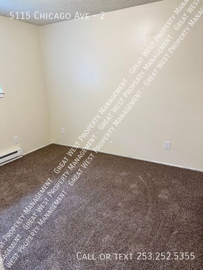 Building Photo - 5115 Chicago Ave SW