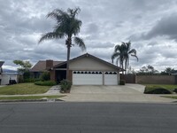 Building Photo - 19782 Larkridge Dr