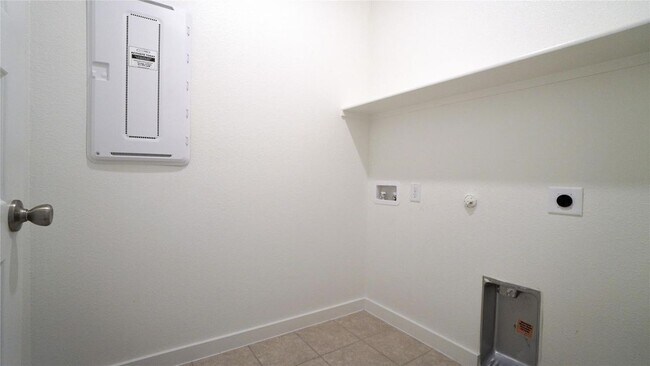 Building Photo - 2624 Gaulding St