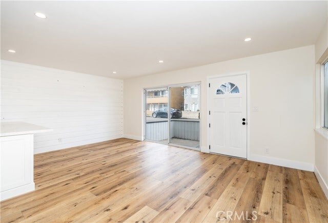 Building Photo - 212 Orange St