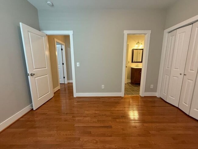 Building Photo - For Rent - Beautiful South Nashville House