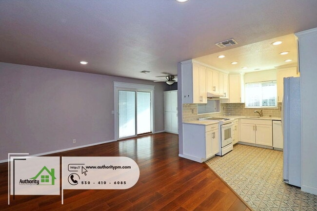 Building Photo - 7022 Marvin Trail