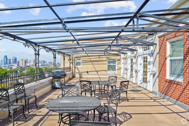 Building Photo - West Paseo, LLC