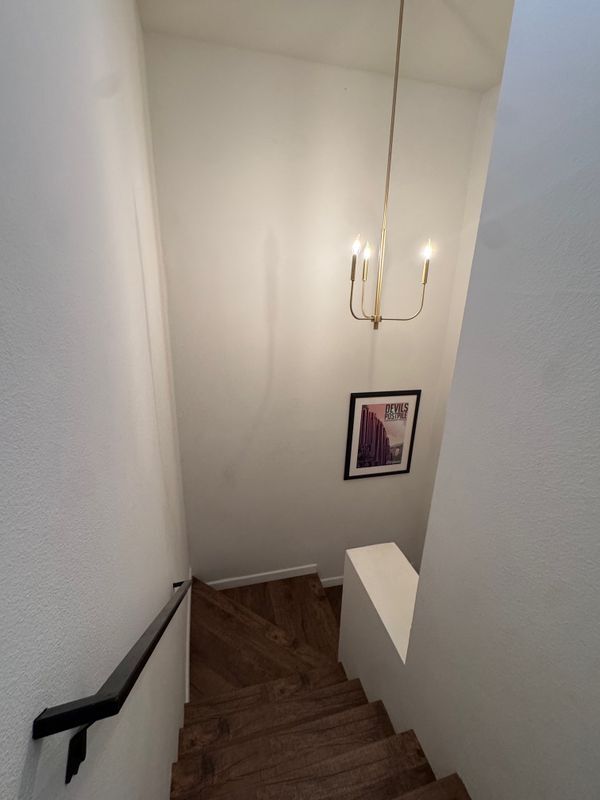 Building Photo - 1645 Copa De Oro Ct