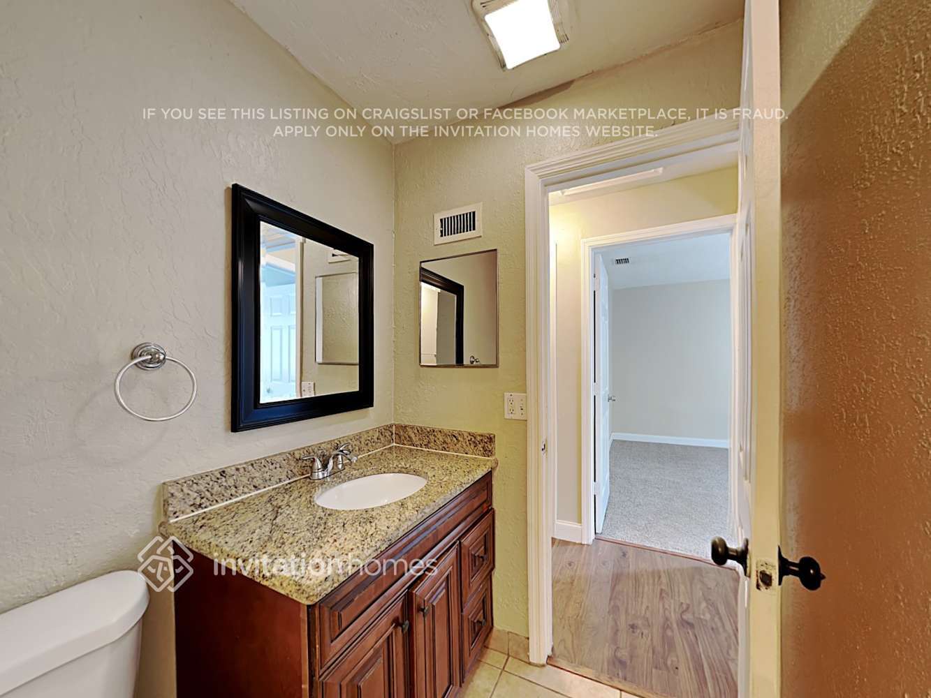 Building Photo - 8841 NW 21st Manor