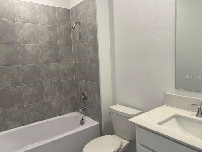 Building Photo - 130 Nine Iron Dr