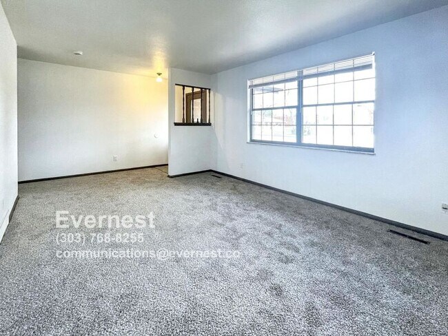 Building Photo - 2333 W 17th St