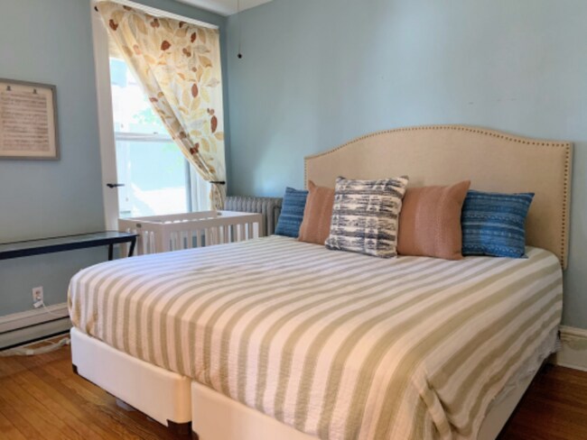 Building Photo - 9 Braemore Rd