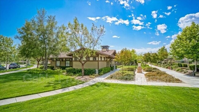 Building Photo - 27448 Coldwater Dr