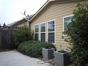 Building Photo - 2350 Callaway Ct