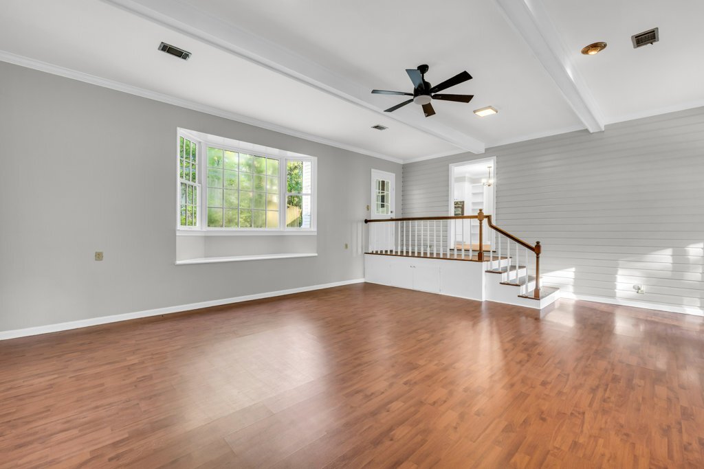 Building Photo - 1609 Chickasaw Dr