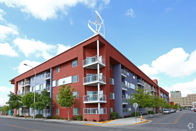 Downtown Albuquerque Apartments - Silver Gardens Apartments