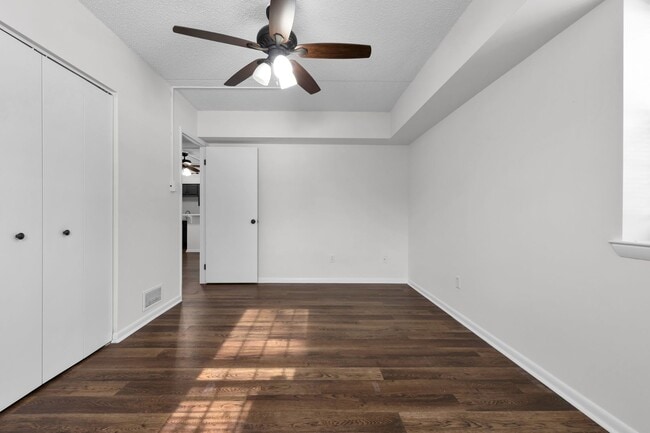 Building Photo - 2-Bedroom Condo with Great Community Amenities in Lower Macungie