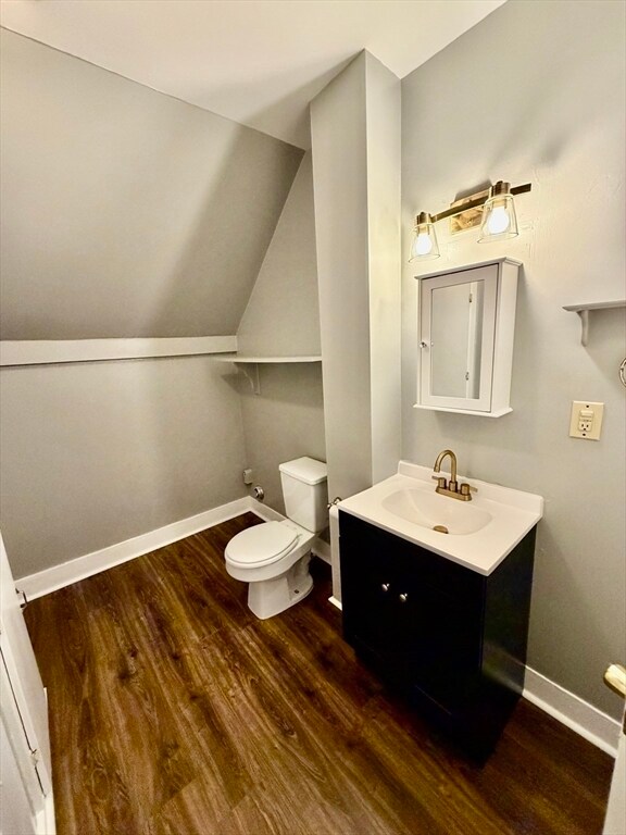 Building Photo - 86 Maplewood Ave