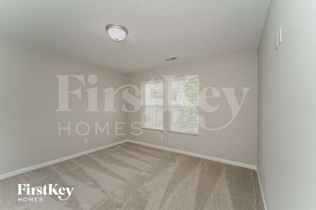 Building Photo - 1431 Waterlily Lane