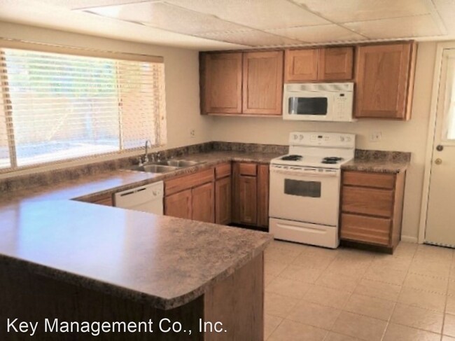 Building Photo - 3 br, 2 bath House - 4923 W. Christy Drive