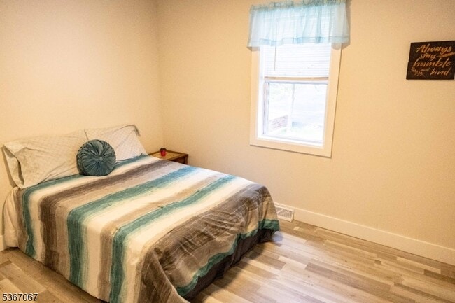 Building Photo - 4 Bear Pond Trail