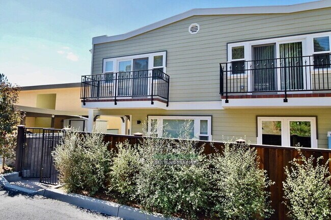 Building Photo - 1148 Mission Ave