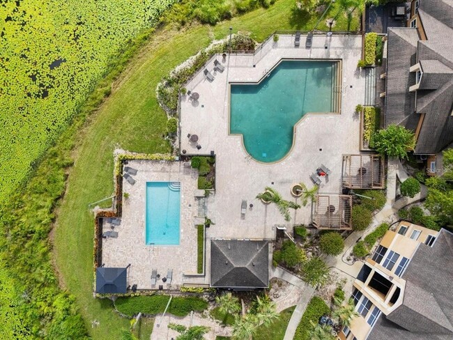 Building Photo - 7524 Seurat St