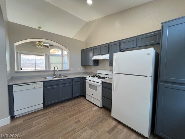 Building Photo - 917 Ashford Way