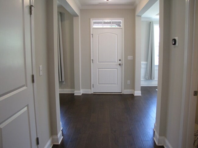 Building Photo - 349 Papyrus Pl
