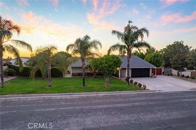 Building Photo - 4683 Teasdale Ave