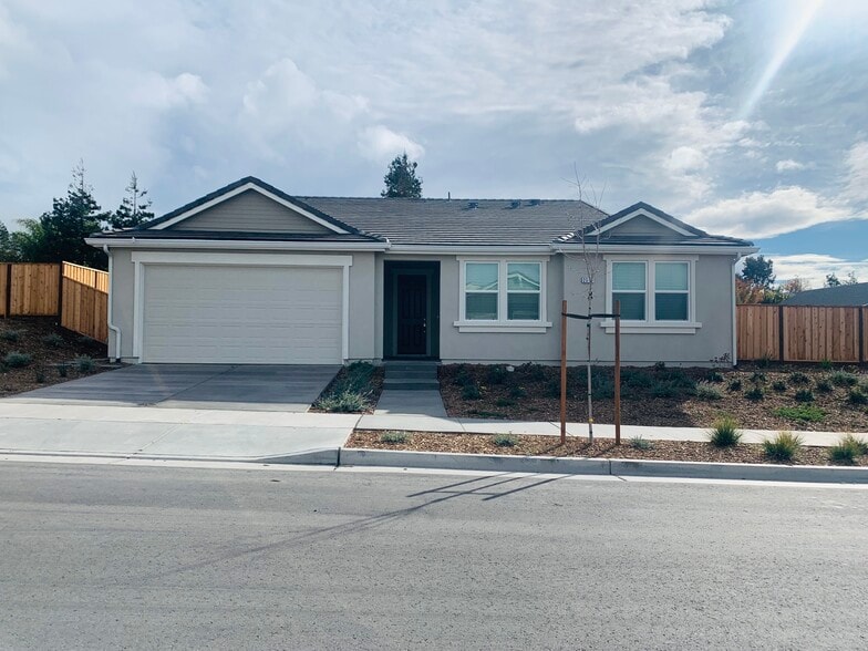 Building Photo - 2011 Jalen St