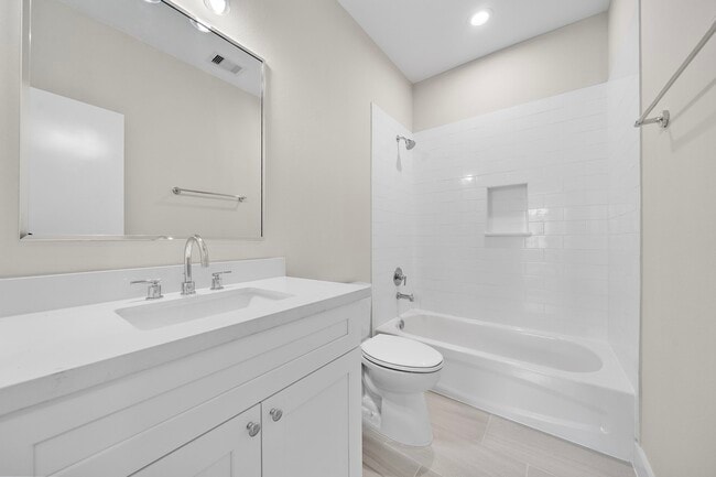 Building Photo - 7522 Sandle St