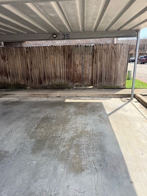 Building Photo - 6111 Beverly Hill St