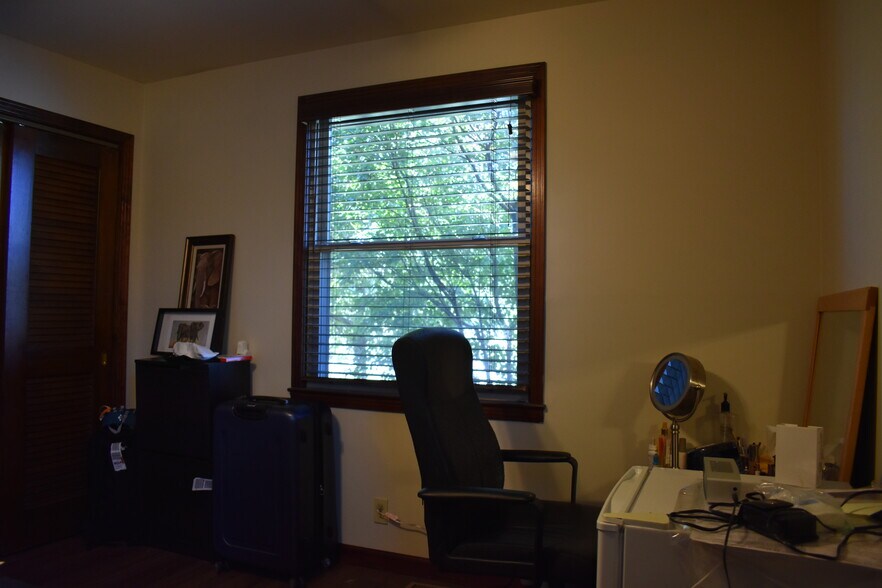 Building Photo - 663 Harpeth Bend Drive