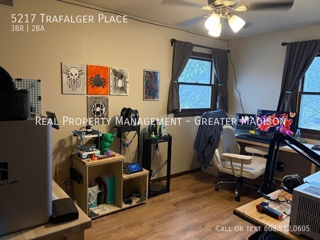 Building Photo - 5217 Trafalger Pl