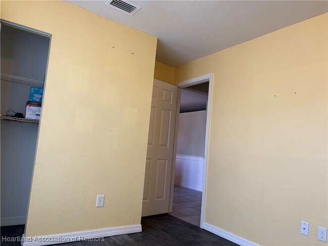Building Photo - 4704 Mercado Dr