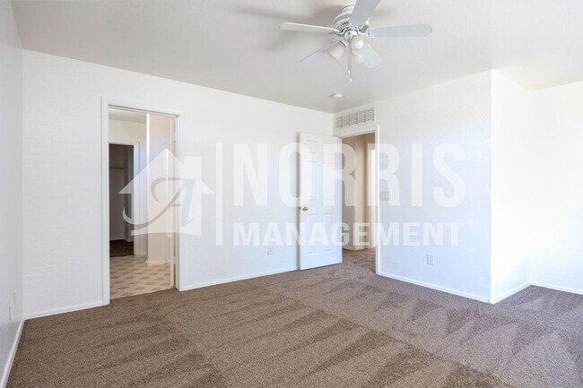 Building Photo - Spacious Home in Magic Ranch in Florence