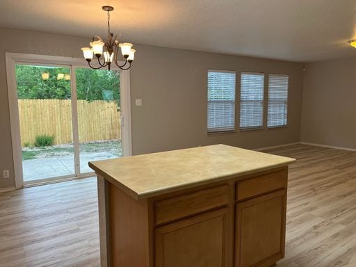 Building Photo - 4522 Roxio Dr