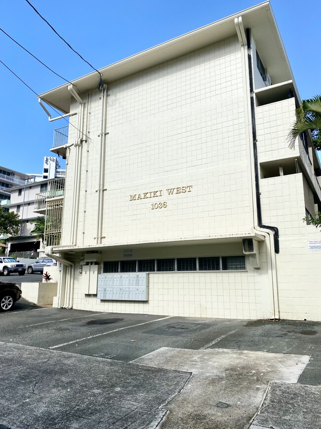 Building Photo - 1036 Green St