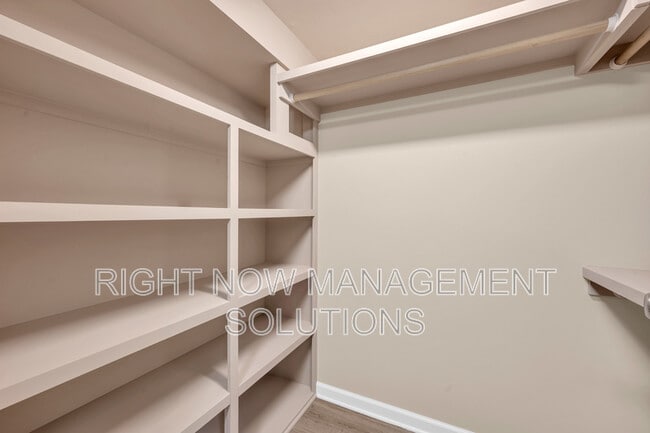 Building Photo - 1718 N 21st St