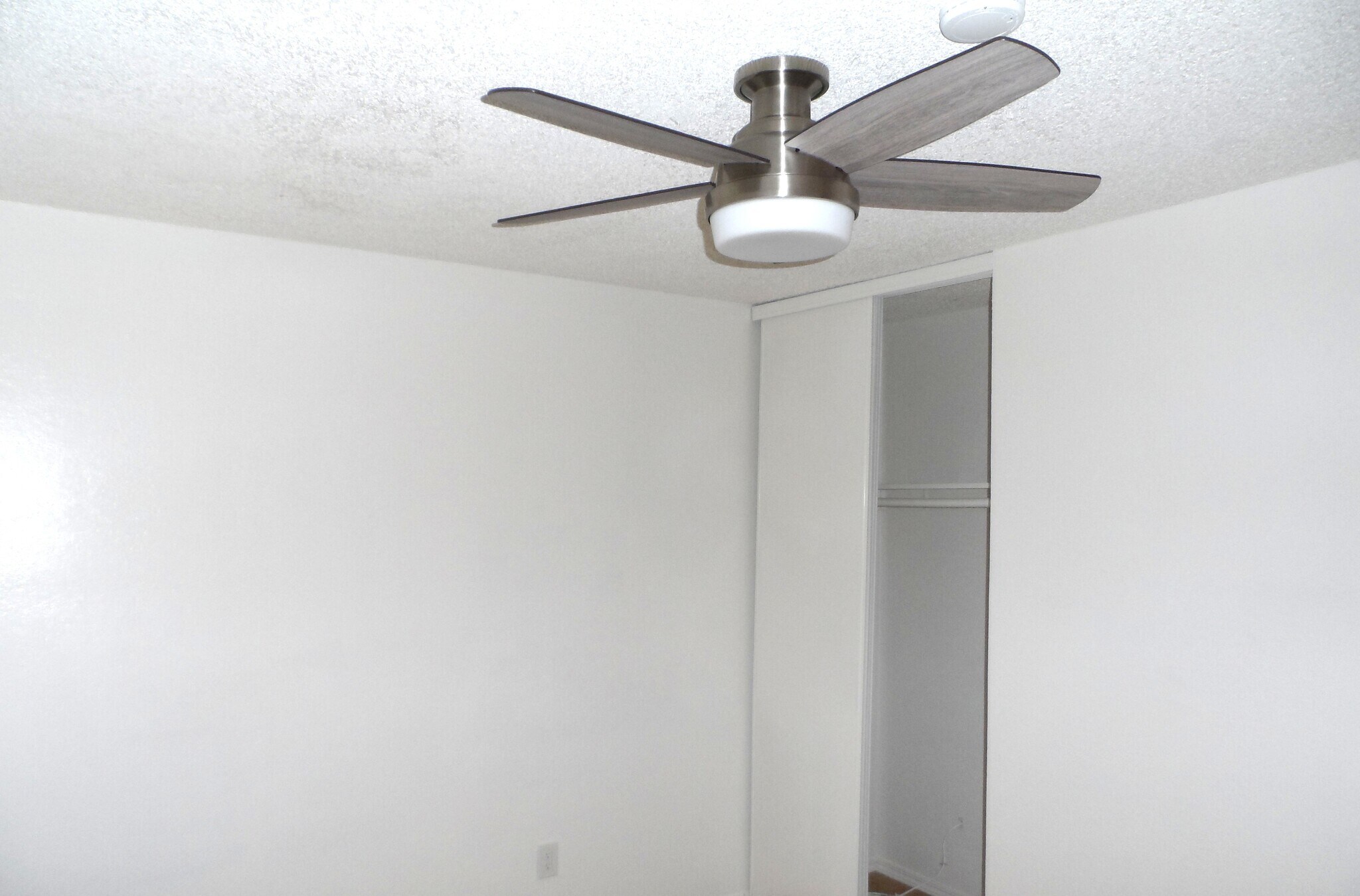 Building Photo - 6633 Stonepine Ln