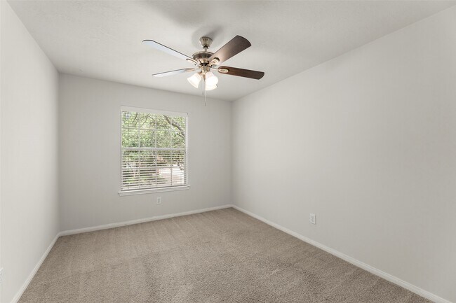 Building Photo - 20211 Black Canyon Dr