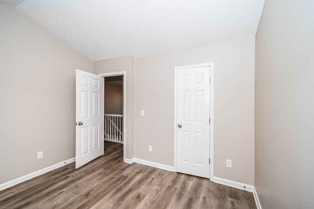 Building Photo - 6657 Delaware Bend