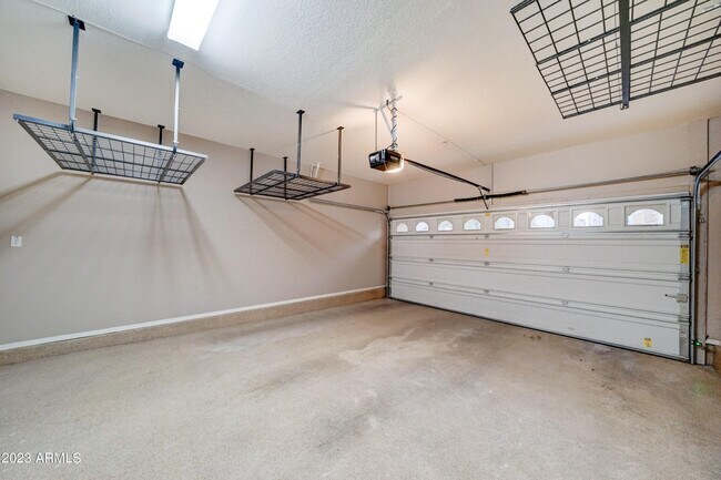 Building Photo - 2150 W Alameda Rd