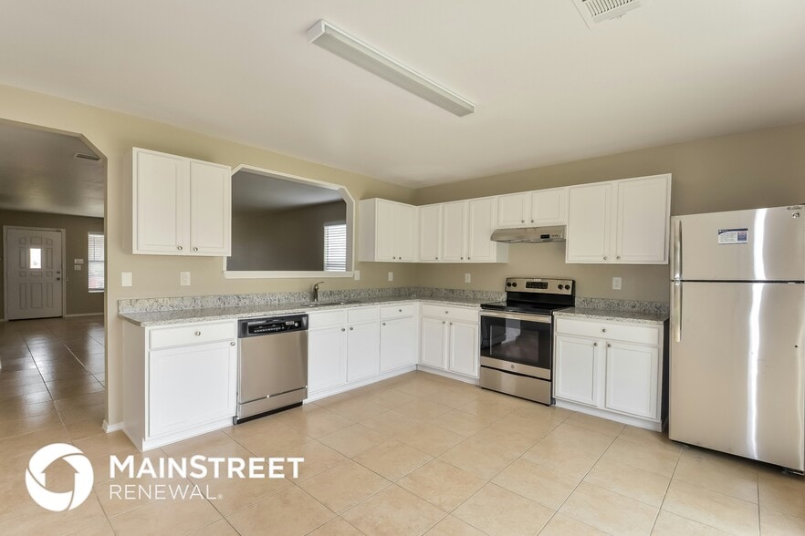 Building Photo - 315 Mallow Grove