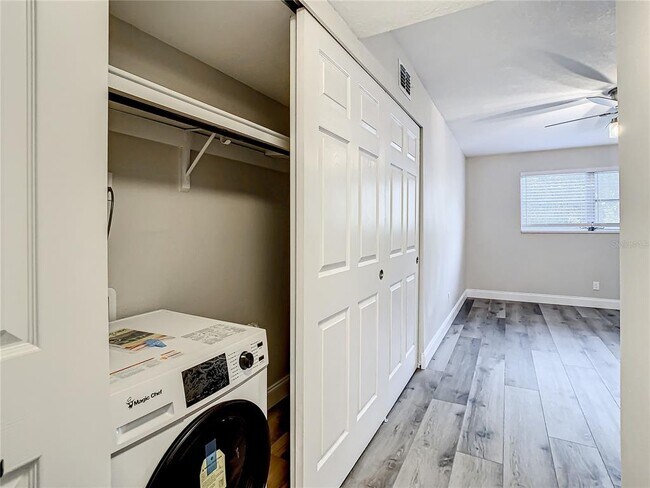 Building Photo - 2253 Norwegian Dr