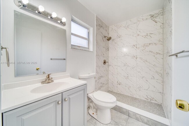 Building Photo - 300 NE 143rd St