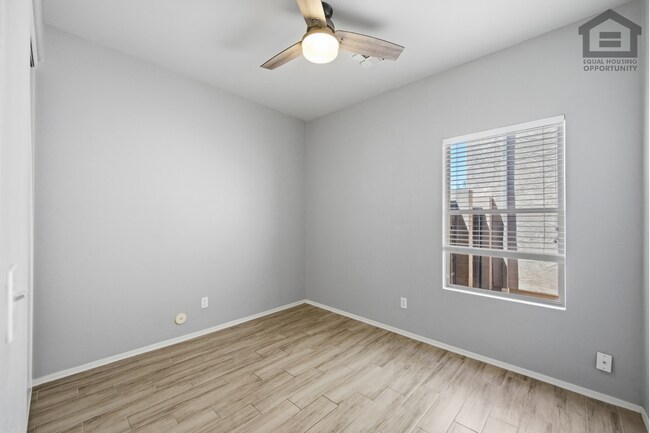 Building Photo - 3Bed/2Bath House at Ray Rd/Recker Rd! Ready for Immediate Move-In!