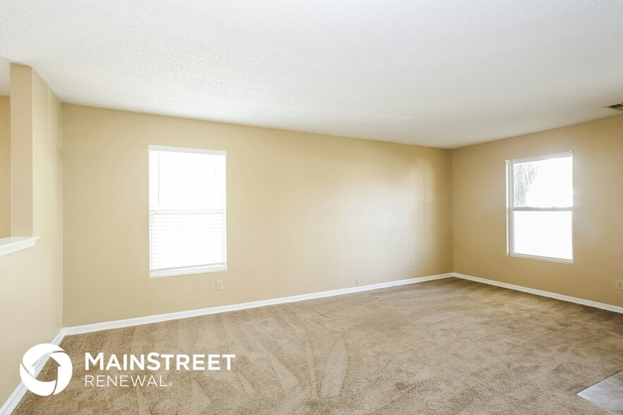 Building Photo - 913 Harbon Dr