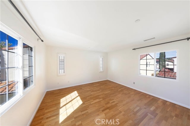 Building Photo - 53 Bower Tree