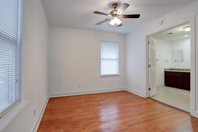 Building Photo - 5205 Verdome Ln