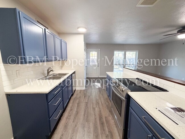 Building Photo - 5108 S Colony Blvd