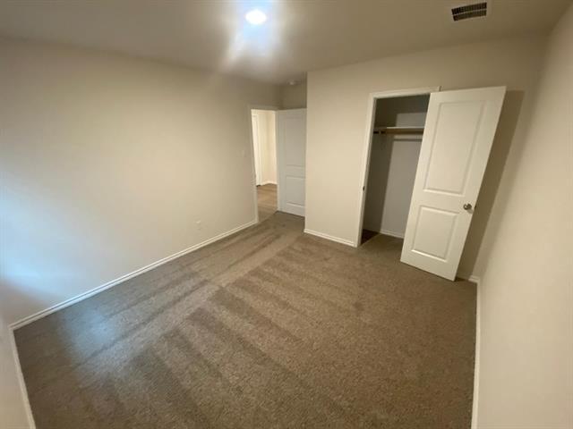 Building Photo - 112 Sunberry Dr
