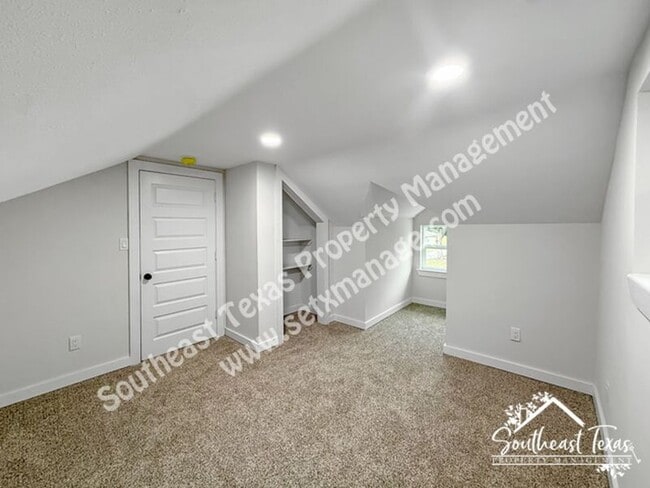 Building Photo - 6371 Terrell St